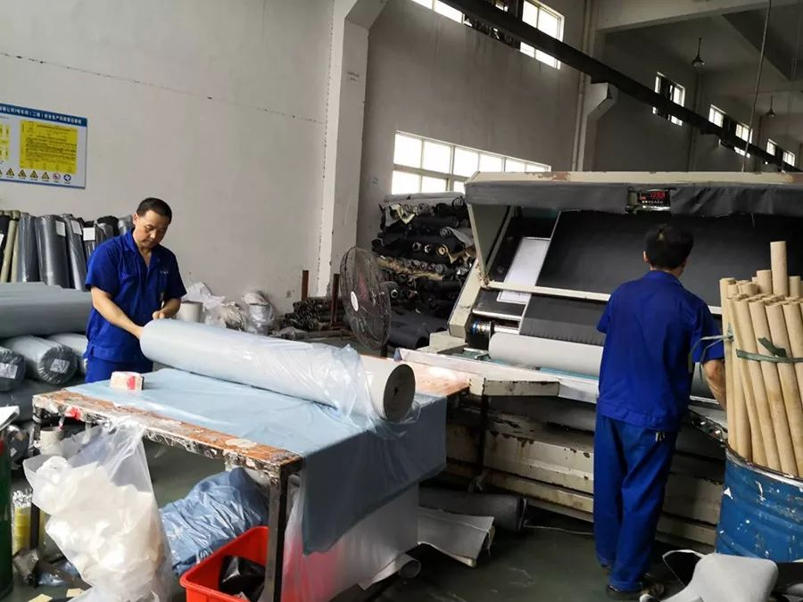 皮革車間廢氣異味用什么設備處理？